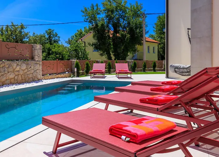 Lavanda Villa Zgaljic